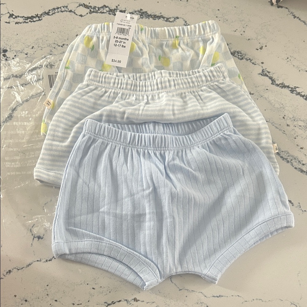 Baby Gap shorts set